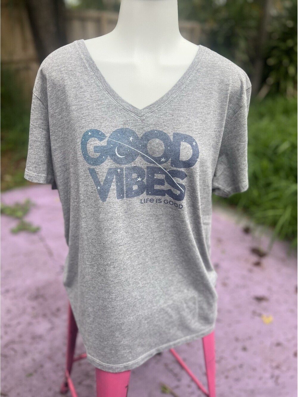 Life Is Good Tee - Picture 6 of 7